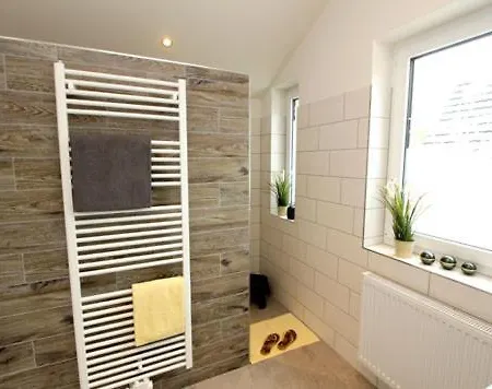 Ferienhaeuser Boddenperle Vakantiehuis Born